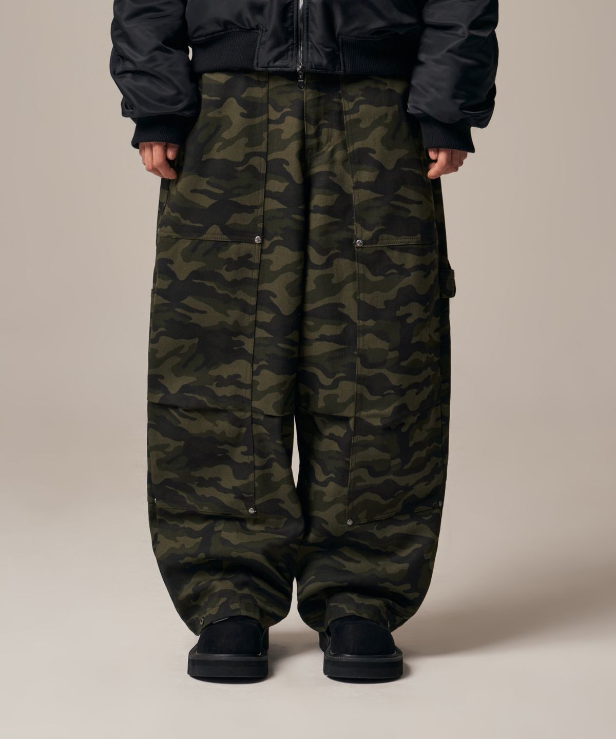 아이돈워너셀(IDWS) Oblique Print Pants Dark Multi