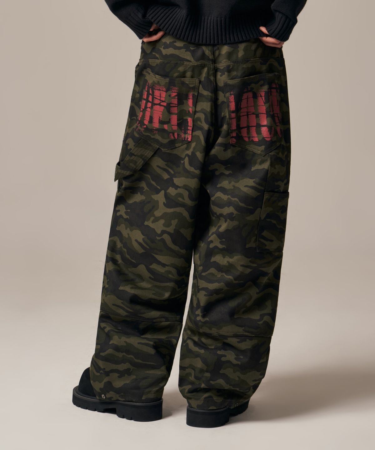 아이돈워너셀(IDWS) Oblique Print Pants Dark Multi