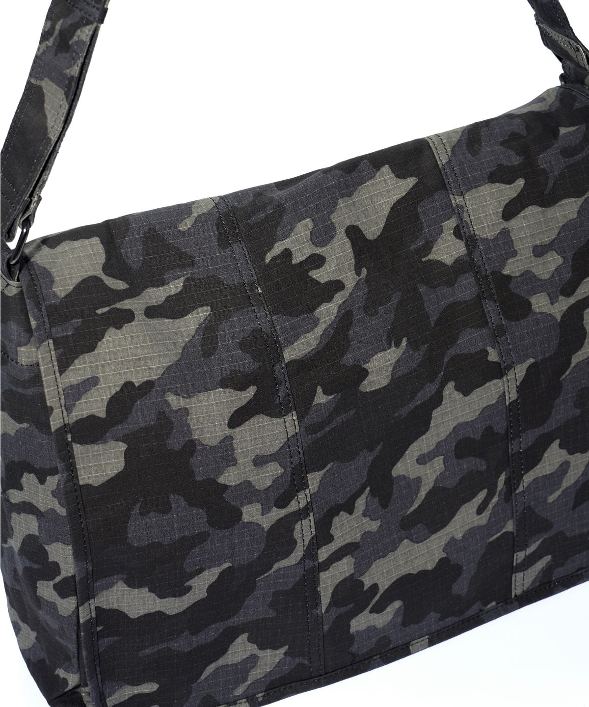 아이돈워너셀(IDWS) Mega Flap Cross Bag Dark Multi