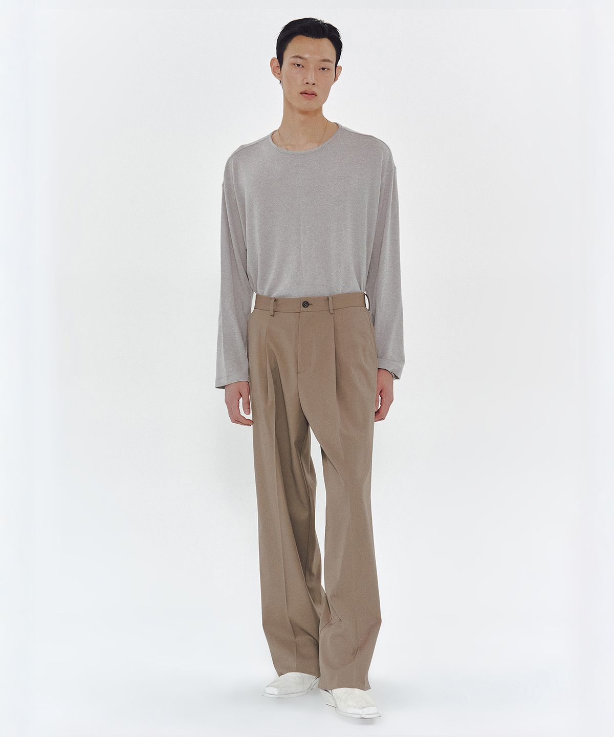 엠엠아이씨(MMIC) MORRISON SLACKS (BEIGE)