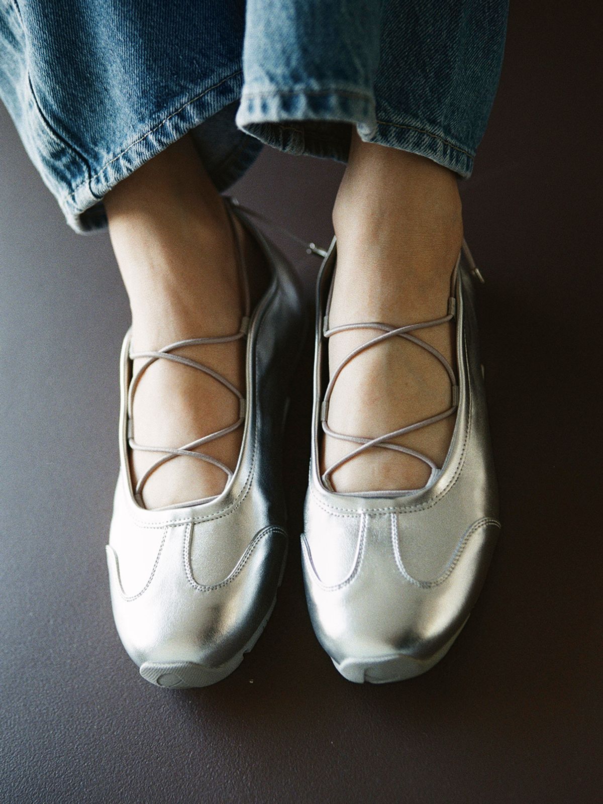 메티에(METIER) me204 vella lace-up flat sneakers 벨라 레이스업 스니커즈_2color