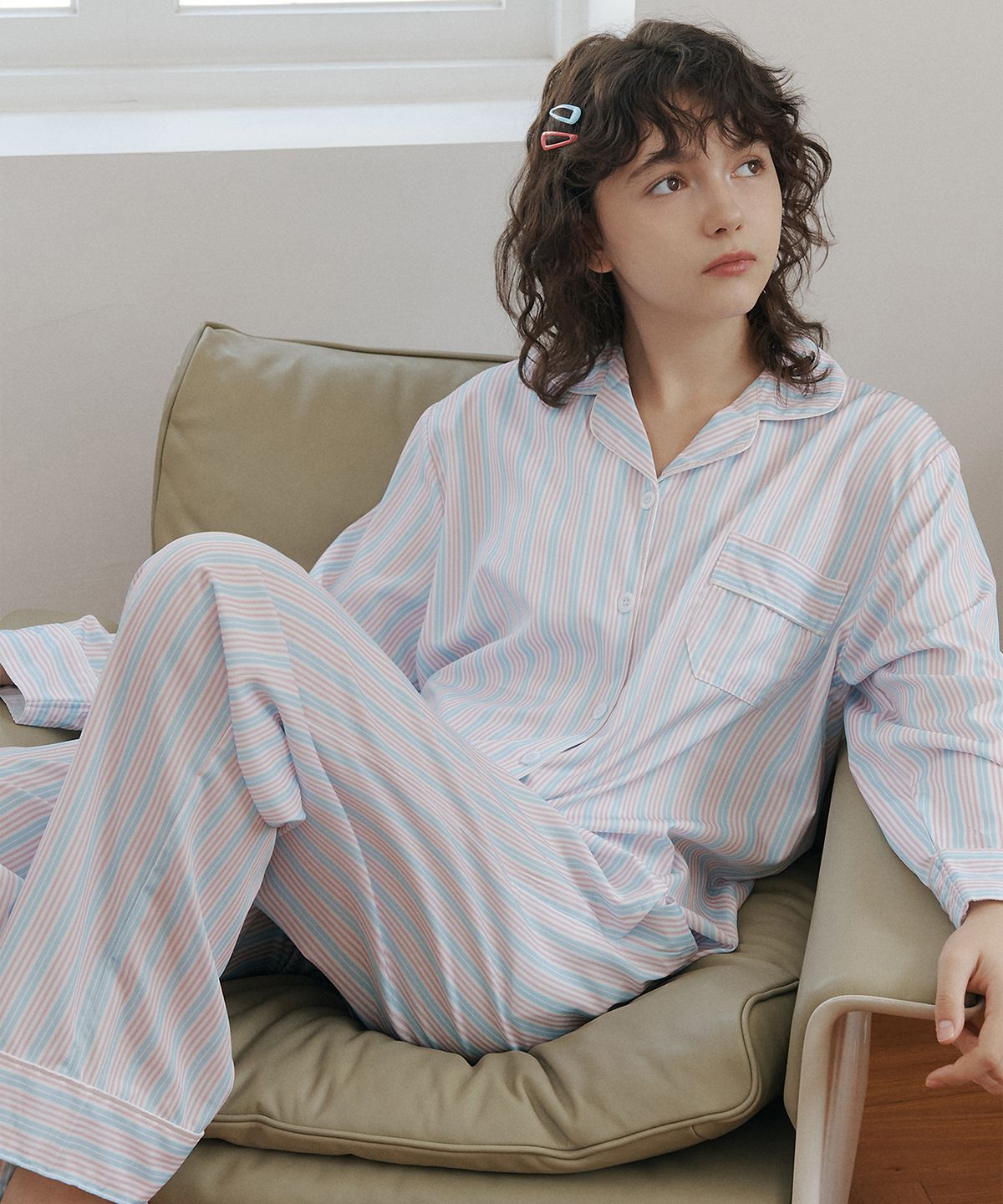 오드:뮤(ODE:MUE) (uni) 캔디베일 긴팔 카라 잠옷 세트