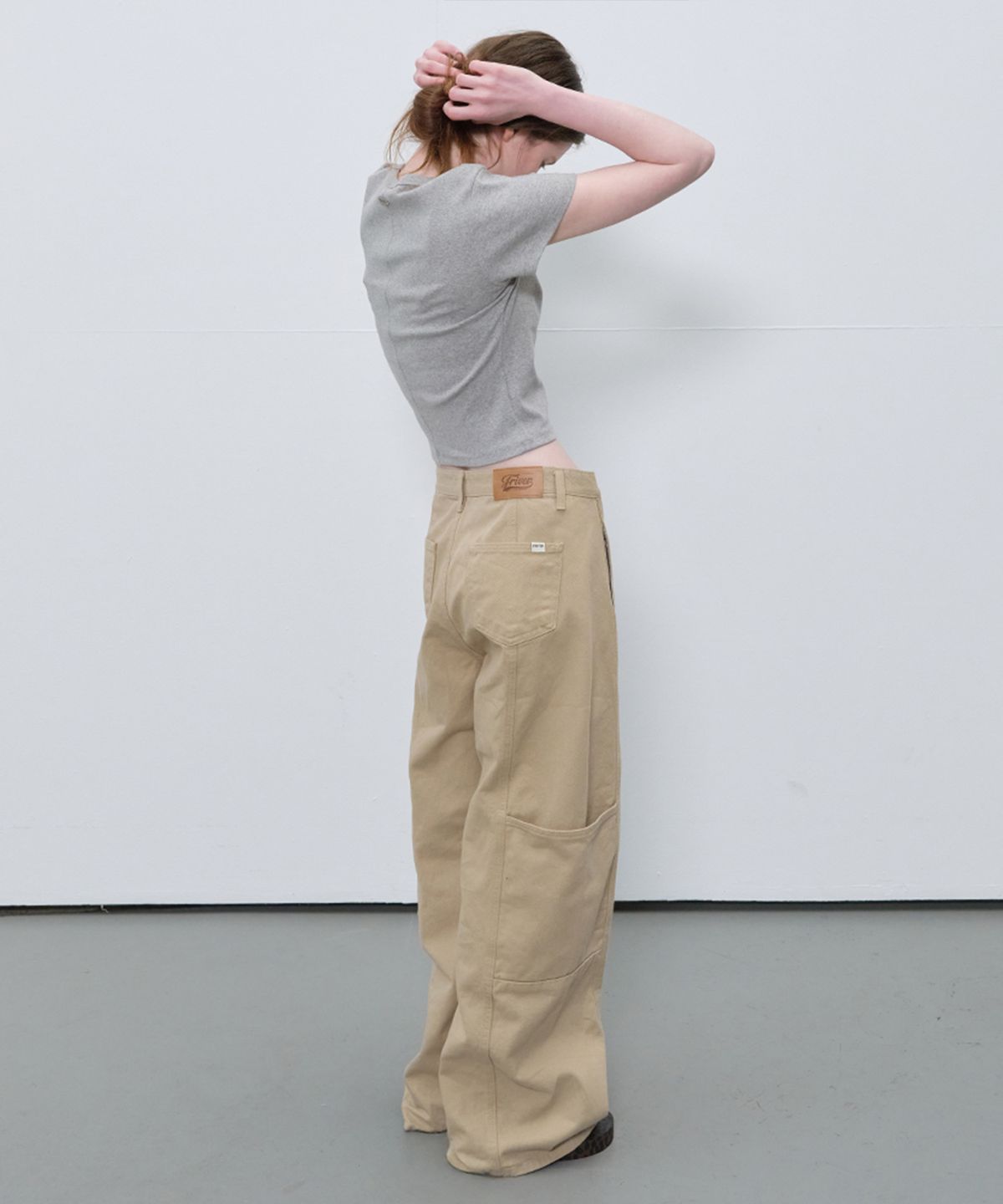 프리버07(FRIVER07) Wide cargo cotton pants FRFA01DP03_Beige