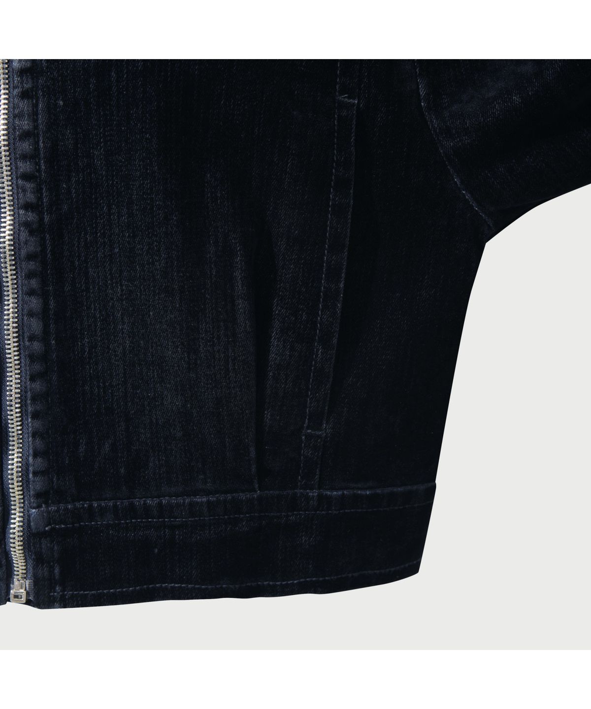 이로 우먼(IROWOMEN) VELVET 데님 트러커 ILJCA25702BUX
