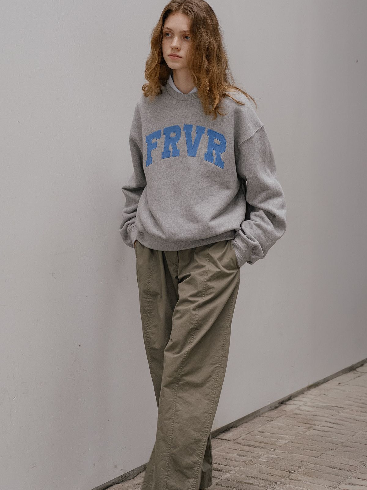 프리버07(FRIVER07) Friver logo sweatshirt FRFA01LT11_Gray