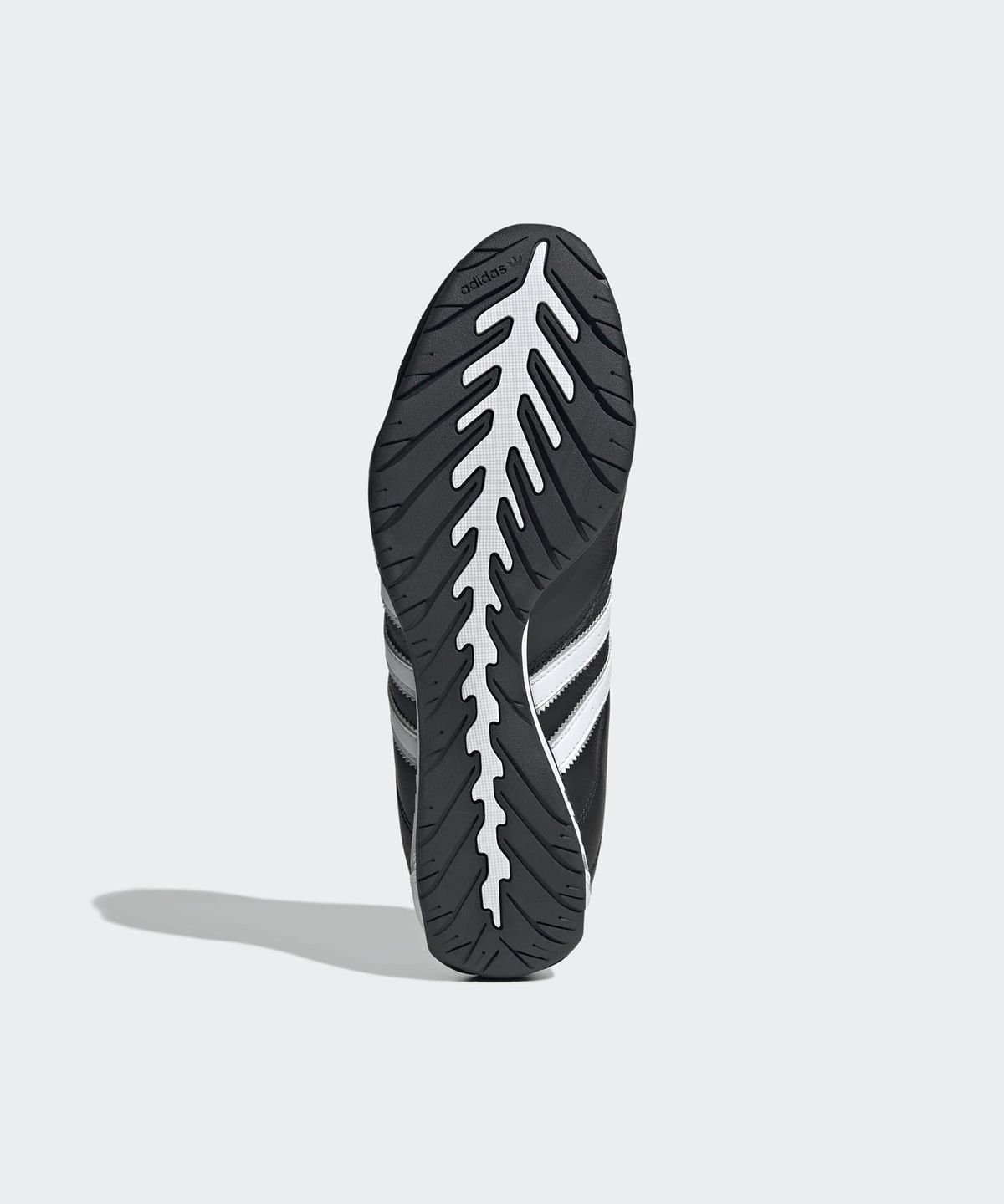 아디다스(ADIDAS) 아디레이서 로우 - 블랙:화이트 / JQ5719