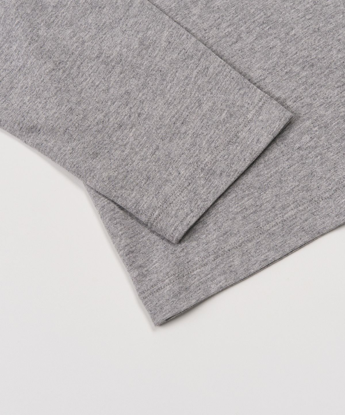 토피(TOFFEE) 라운드넥 롱 슬리브 (MELANGE GREY)