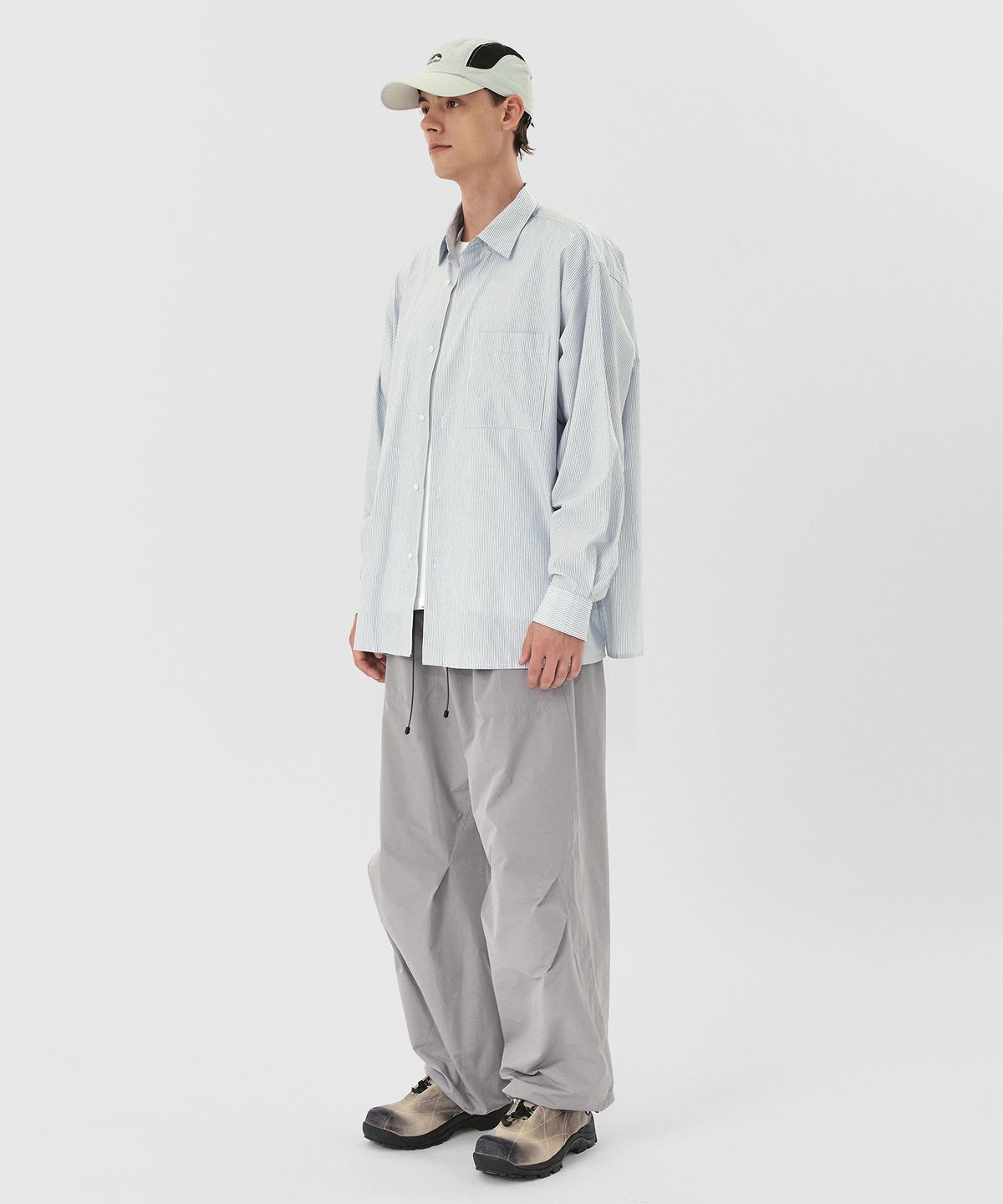 산로(SANRO) [UNISEX] 와이드 스트링 하이킹팬츠  - 라이트그레이