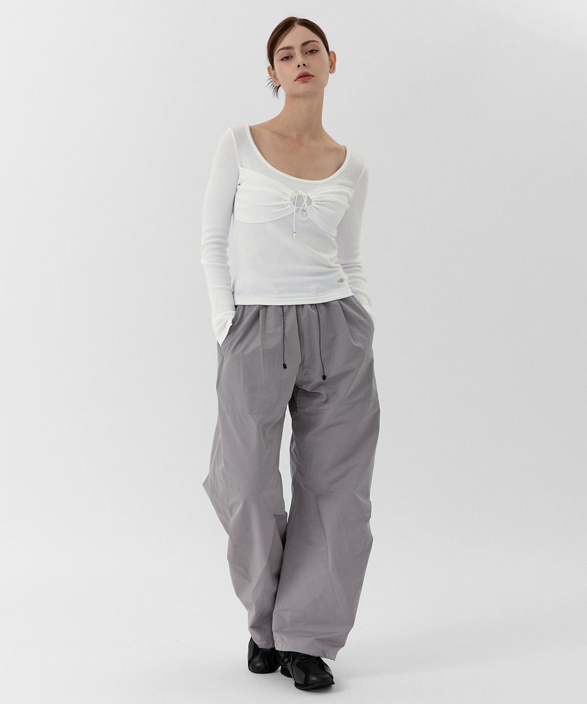 산로(SANRO) [UNISEX] 와이드 스트링 하이킹팬츠  - 라이트그레이