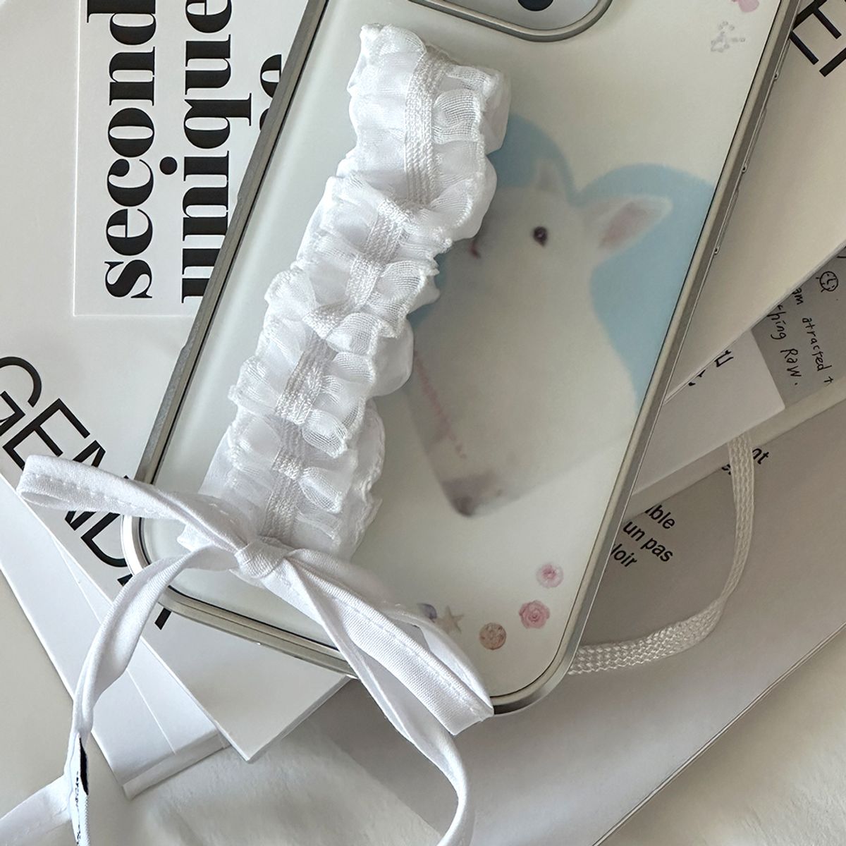 세컨드유니크네임(SECOND UNIQUE NAME) SUN CASE LACE GOBULL BAND WHITE (EPOXY)