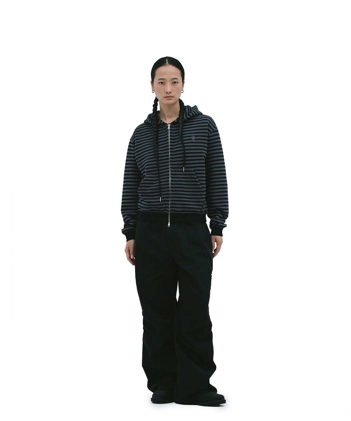 데프가먼츠(DEFGARMENTS) STRIPE HOOD ZIP UP [BLACK]