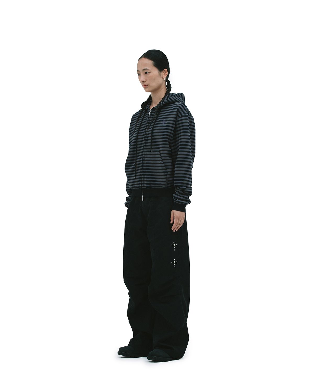 데프가먼츠(DEFGARMENTS) STRIPE HOOD ZIP UP [BLACK]