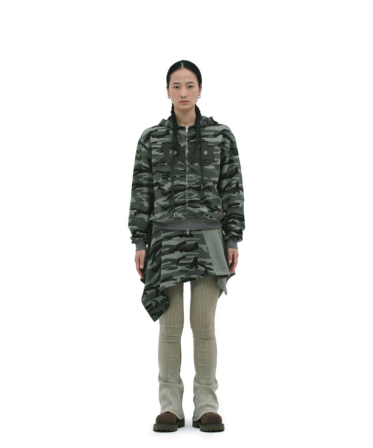 데프가먼츠(DEFGARMENTS) CAMO UNBALANCE SKIRT [KHAKI]