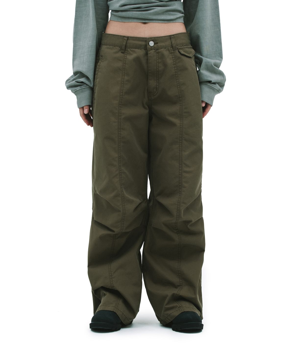 데프가먼츠(DEFGARMENTS) STUD PARACHUTE PANTS [KHAKI]