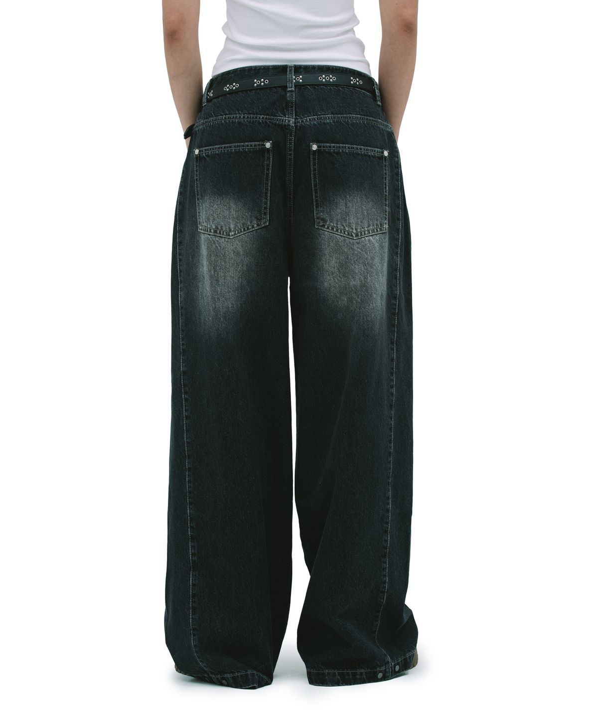 데프가먼츠(DEFGARMENTS) CAT BLUSH WIDE PANTS [BLACK DENIM]