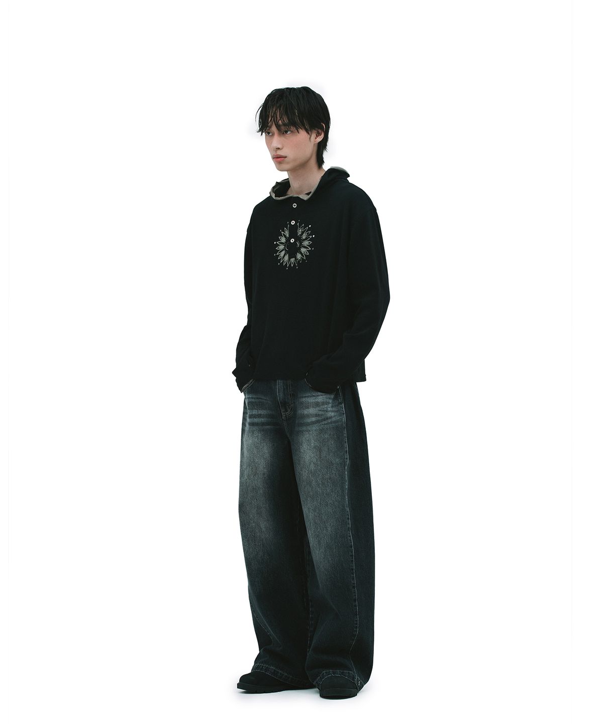 데프가먼츠(DEFGARMENTS) CAT BLUSH WIDE PANTS [BLACK DENIM]