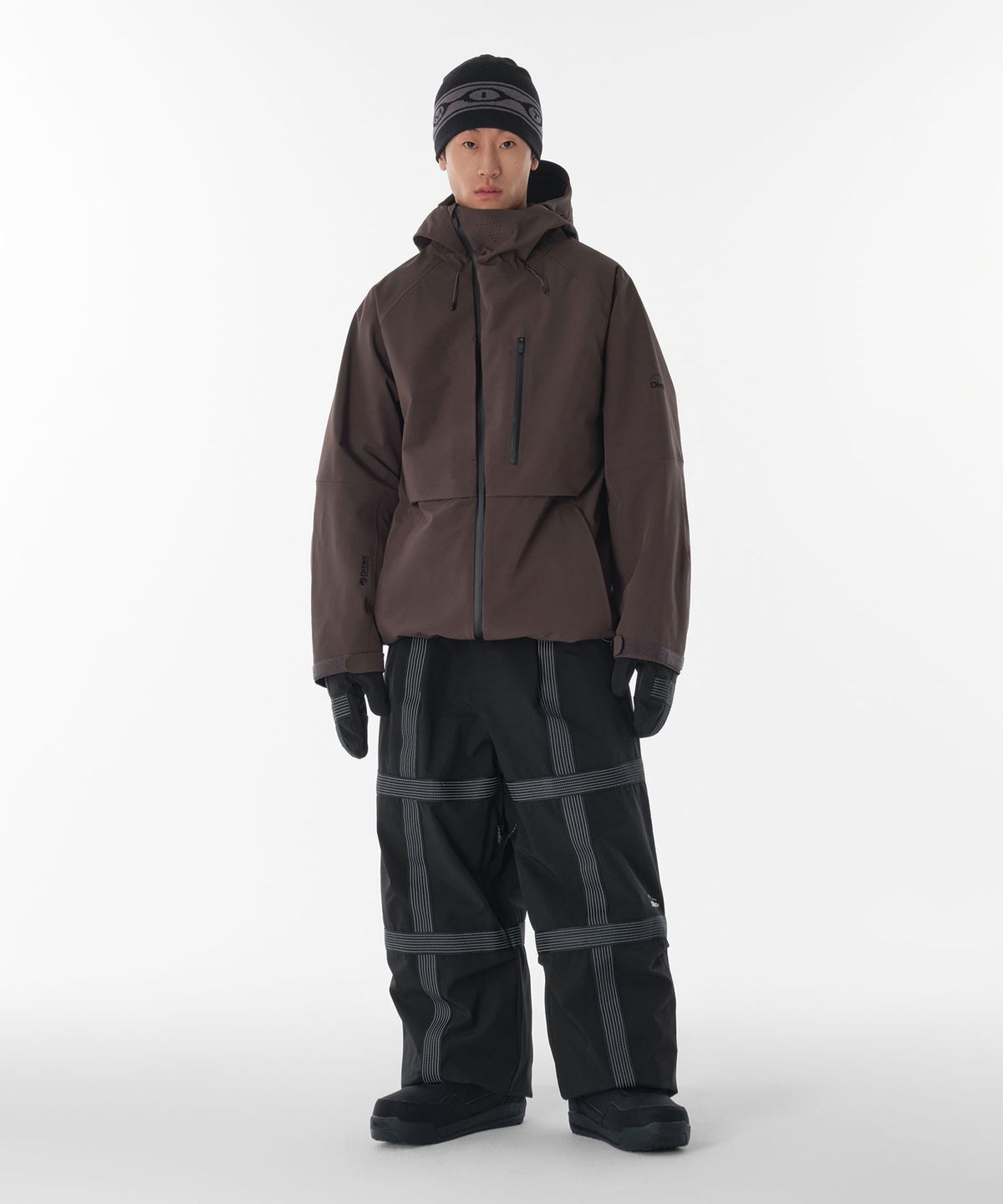 디미토(DIMITO) REFLECTIVE LINE BANDED PANTS (WIDE FIT LV.2) BLACK