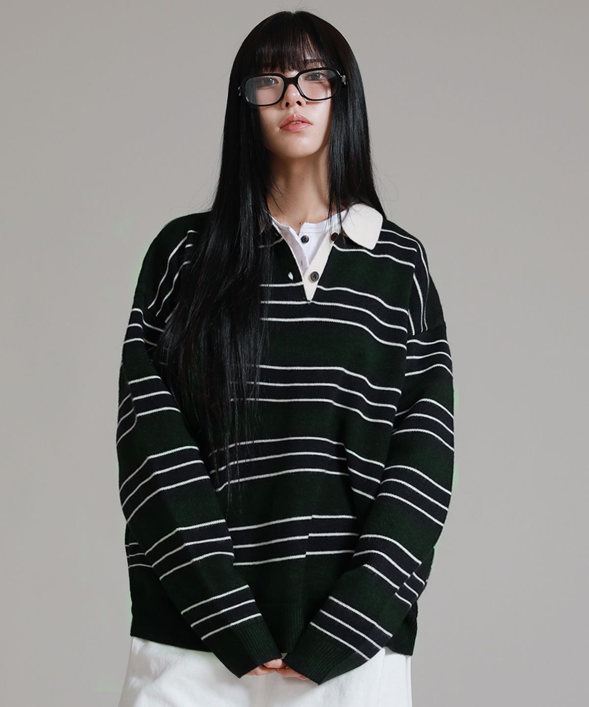 라이크더모스트(LIKE THE MOST) 오버핏 멀티 스트라이프 럭비 카라 니트_그린