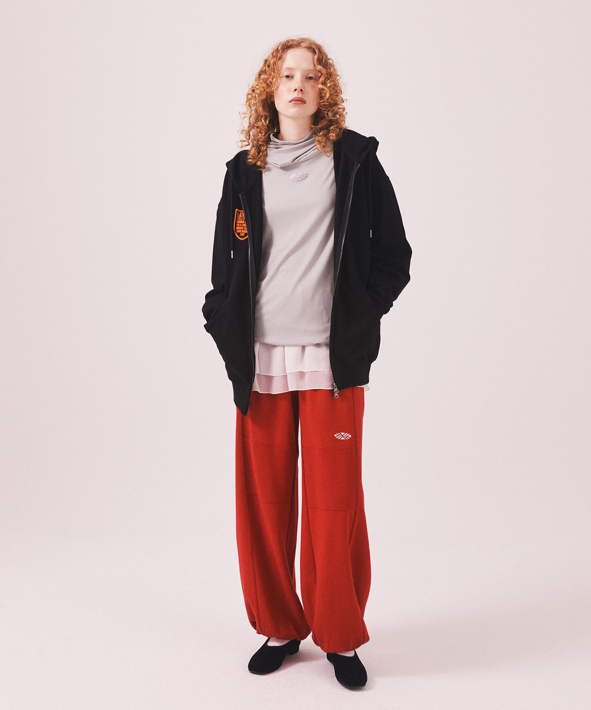 미나수(MENASOO) MNS Seoul Jogger Pants_Red