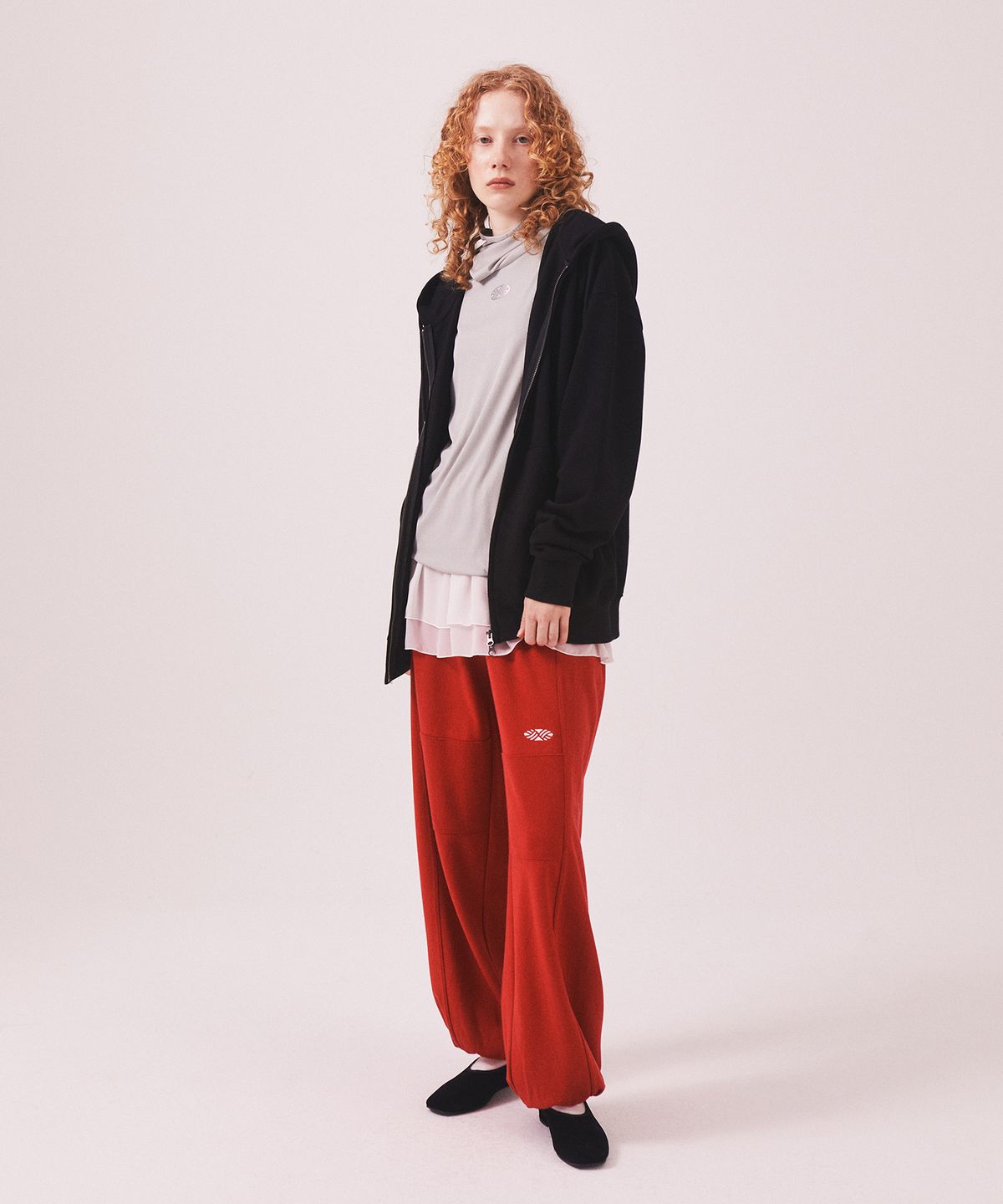 미나수(MENASOO) MNS Seoul Jogger Pants_Red
