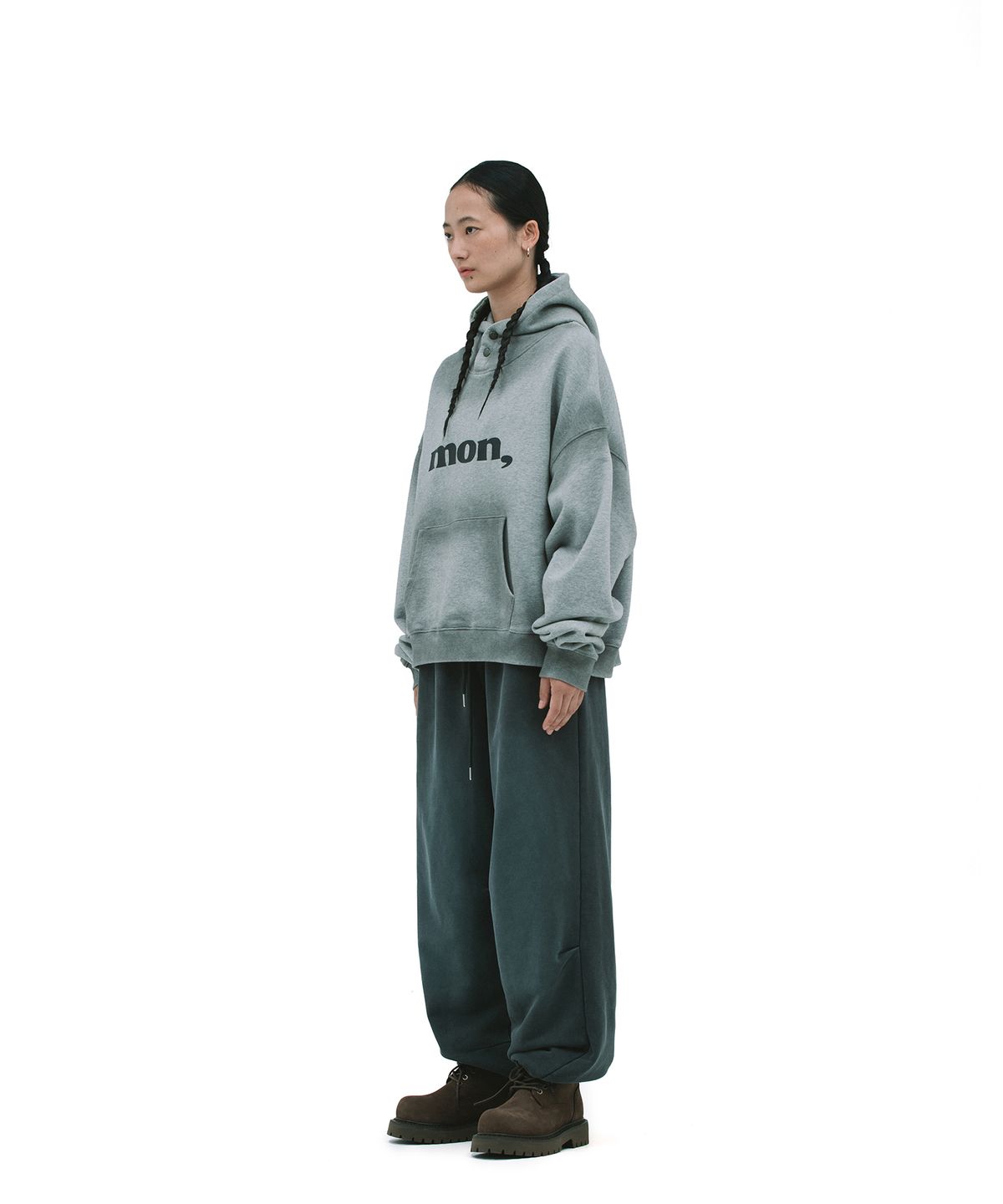 데프가먼츠(DEFGARMENTS) DAY HOODED SWEATSHIRTS [MELANGE GRAY]