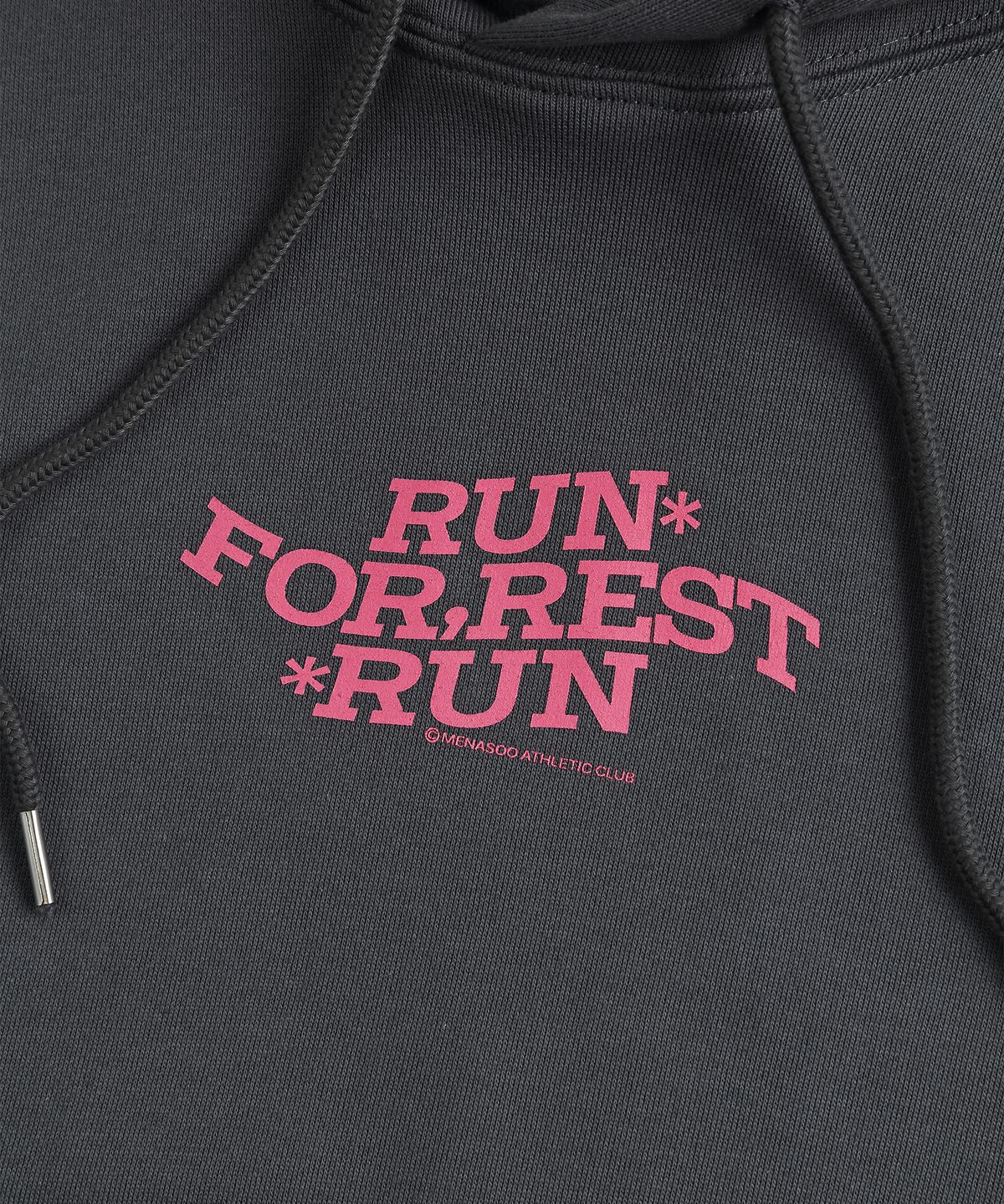 미나수(MENASOO) For Rest Run Basic Hoodie_Charcoal