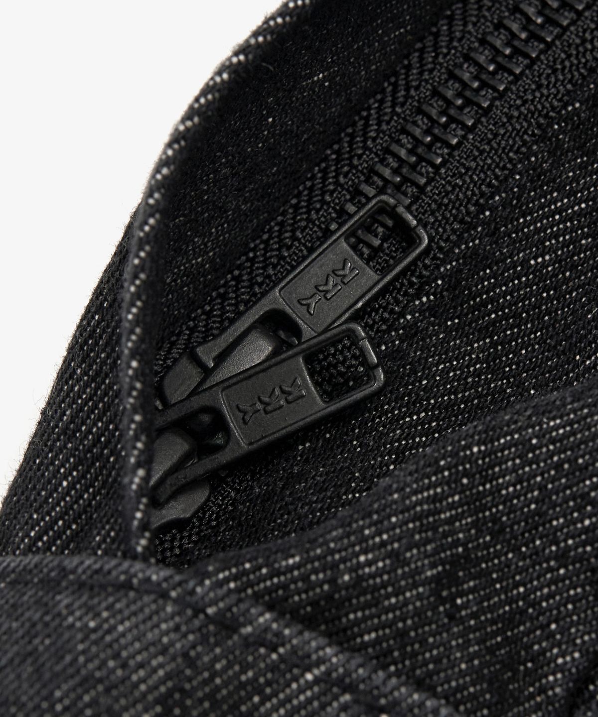 토피(TOFFEE) 데님 백팩 (BLACK)