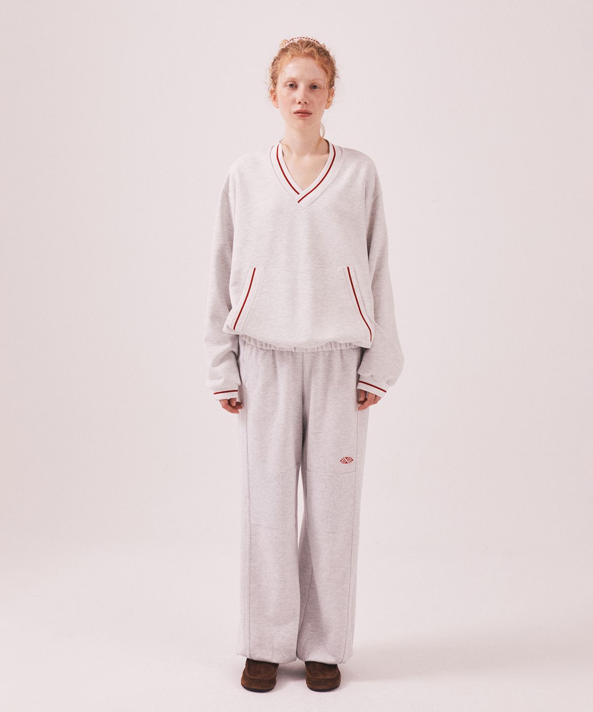 미나수(MENASOO) MNS Hard Cotton Vneck Sweatshirt_White Melange