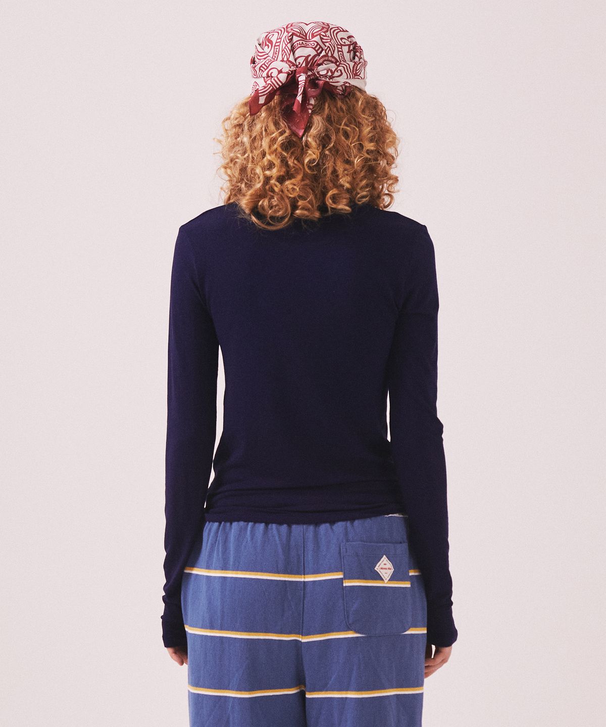 미나수(MENASOO) MNS Soft Fitted Long T Shirt_Navy
