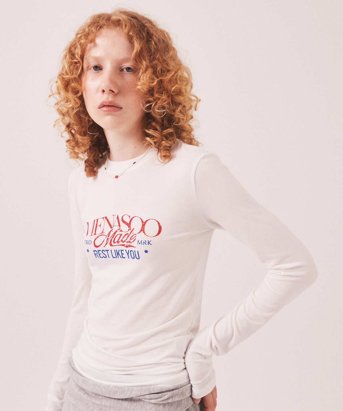 미나수(MENASOO) MNS Soft Fitted Long T Shirt_White