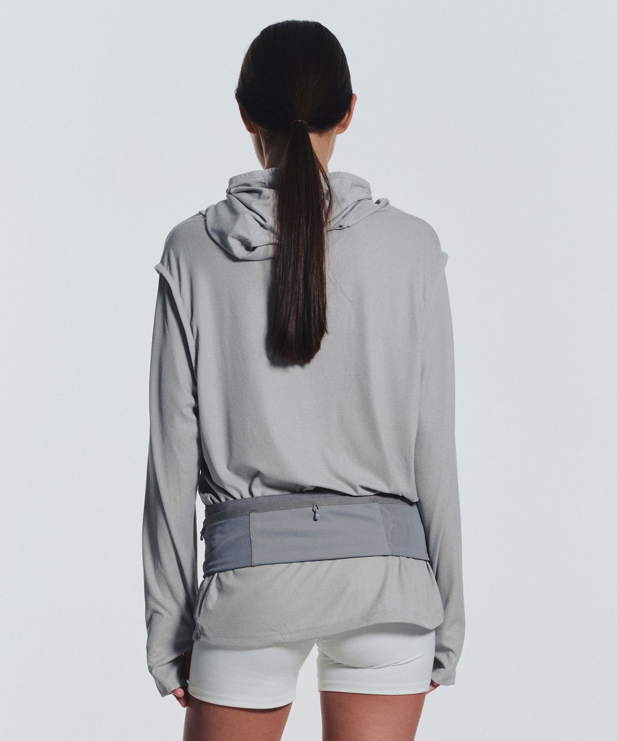 미나수(MENASOO) MNS Running Highneck Hoodie_Gray