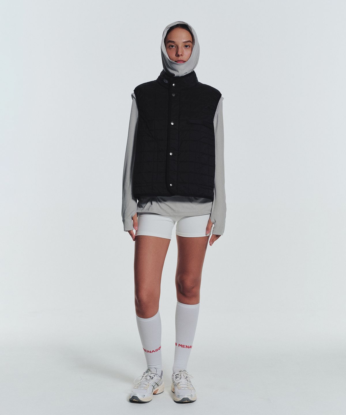 미나수(MENASOO) MNS Running Highneck Hoodie_Gray