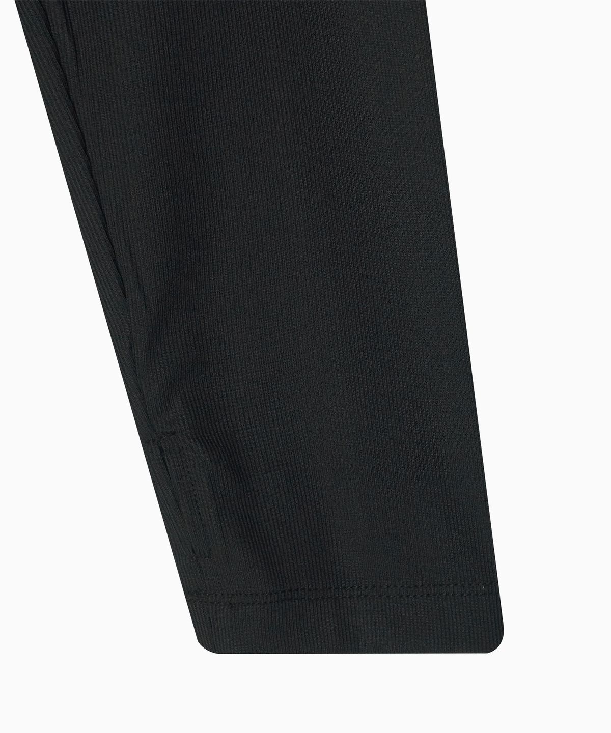 미나수(MENASOO) MNS Running Highneck Hoodie_Black