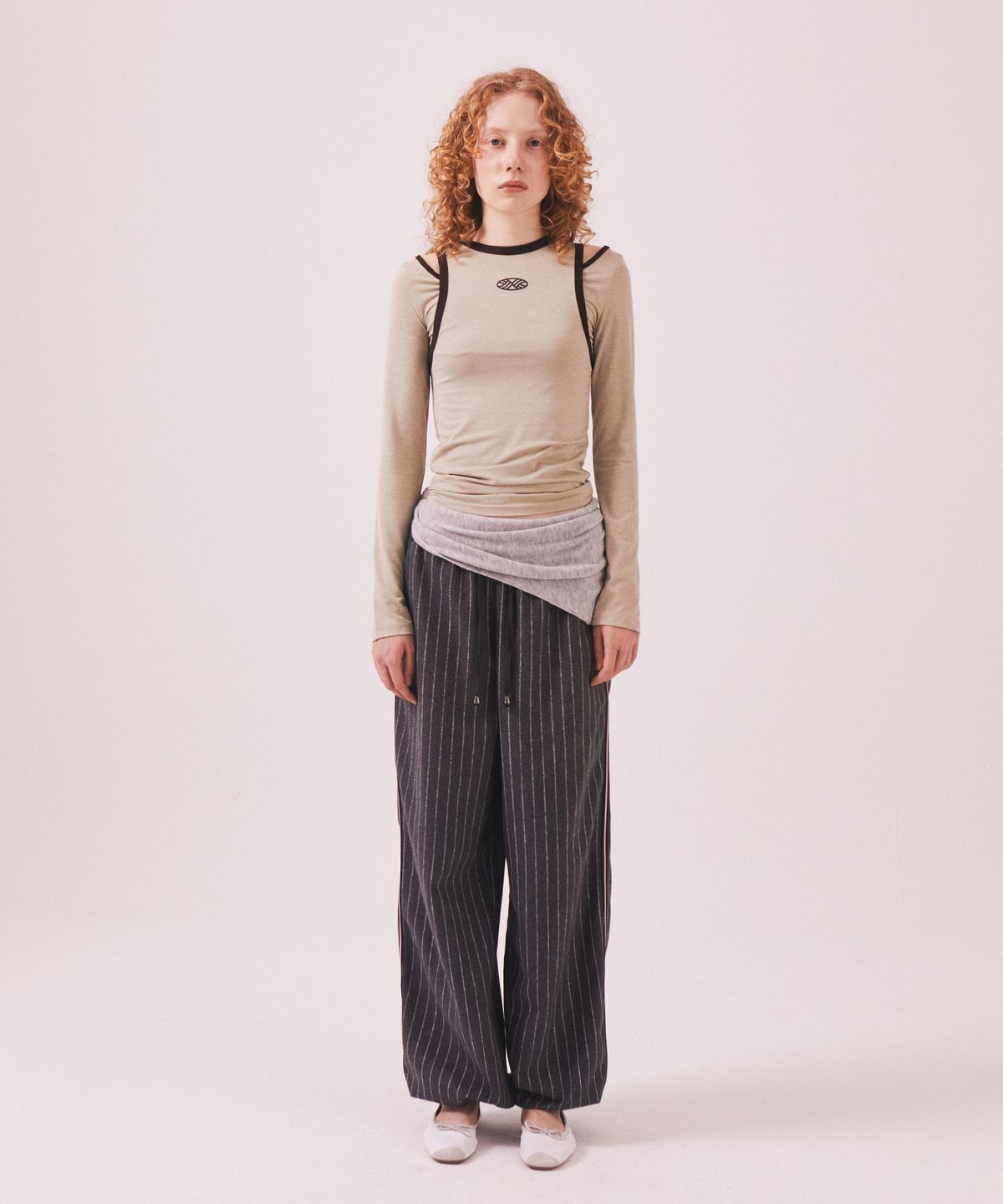 미나수(MENASOO) Stretch Layered T Shirt_Beige