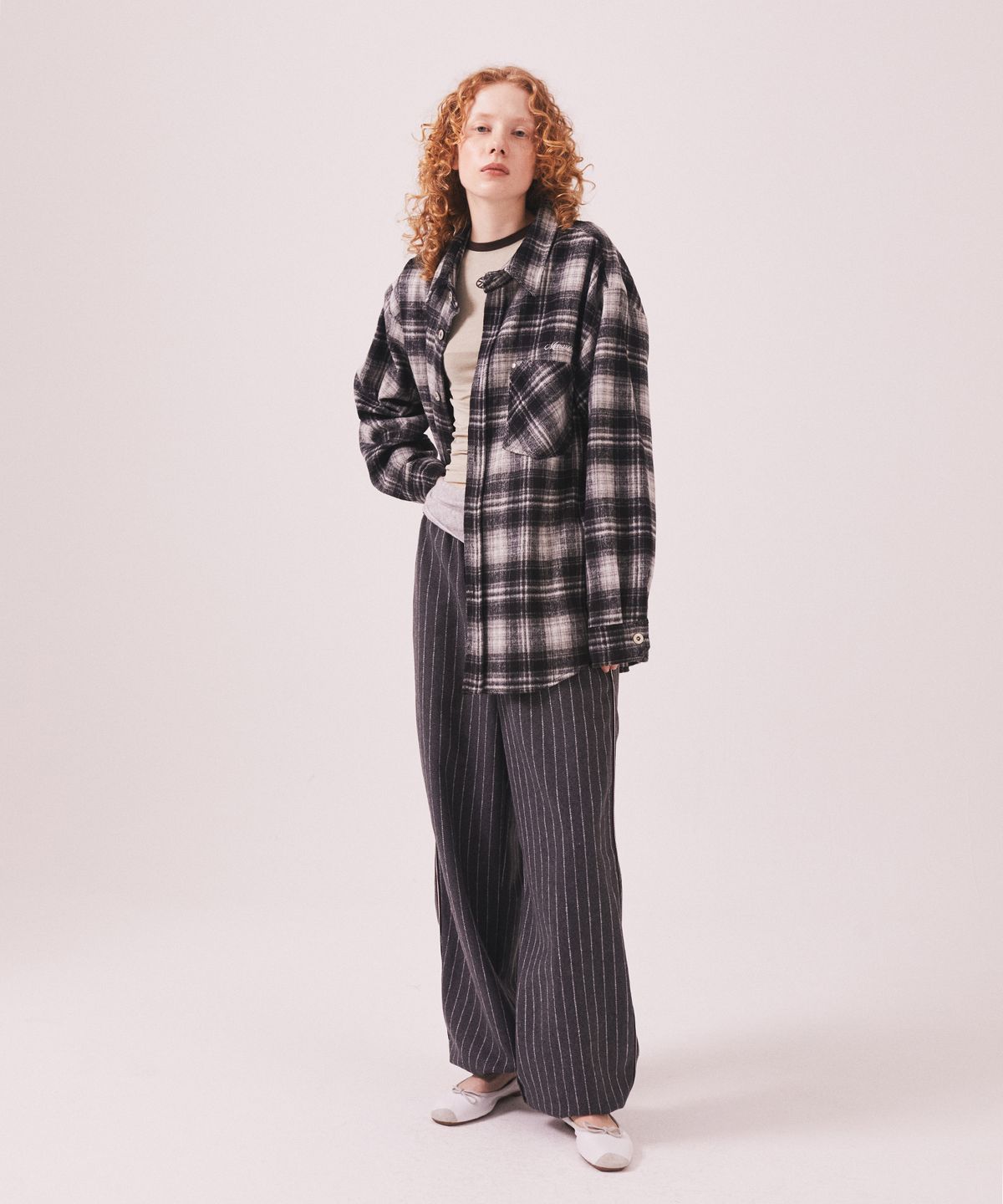 미나수(MENASOO) MNS Classic Check Oversized Shirt Jacket_Black