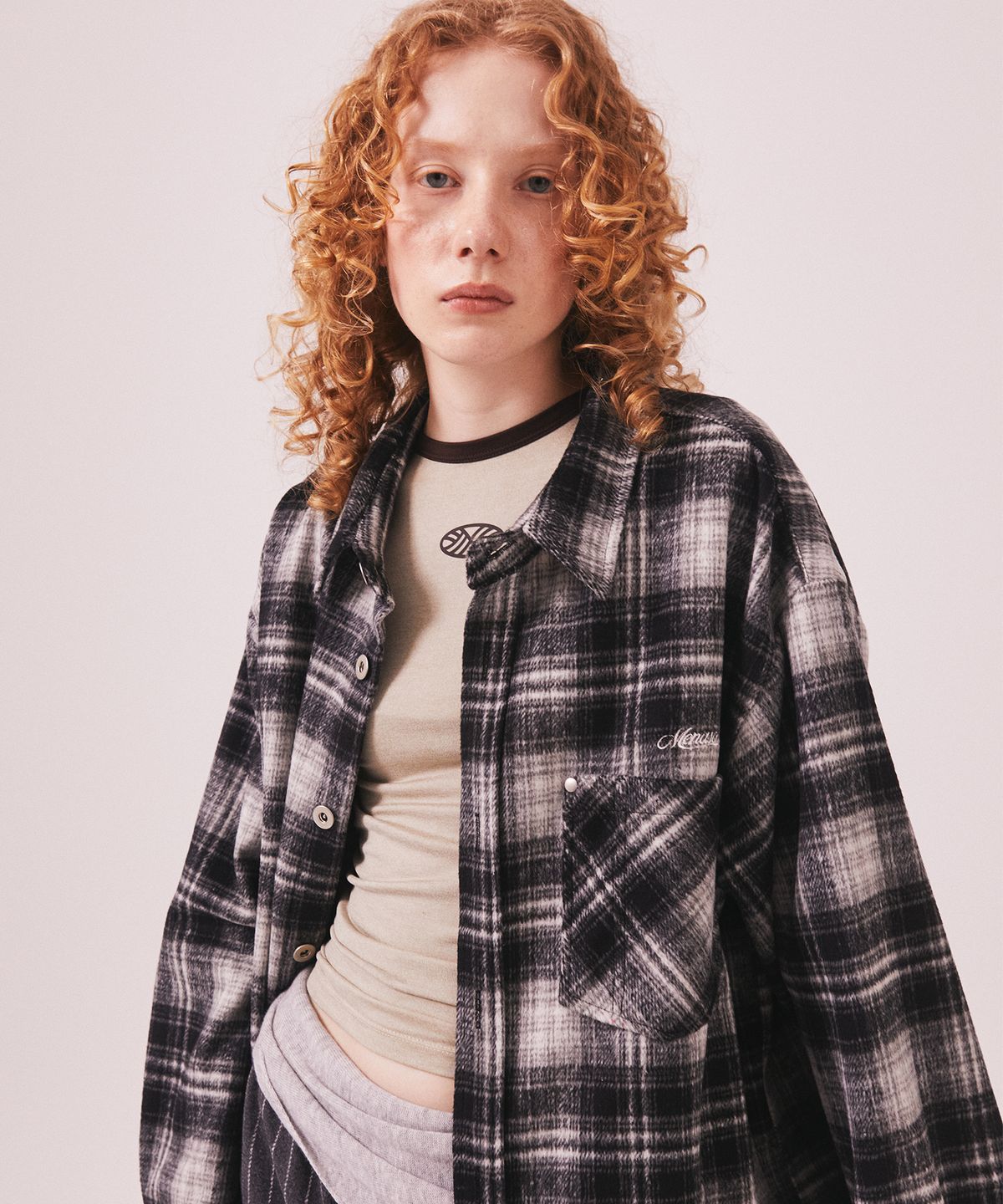 미나수(MENASOO) MNS Classic Check Oversized Shirt Jacket_Black