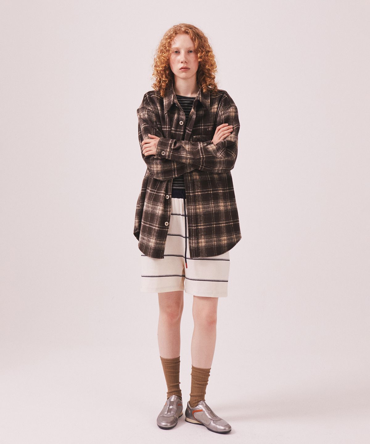 미나수(MENASOO) MNS Classic Check Oversized Shirt Jacket_Brown
