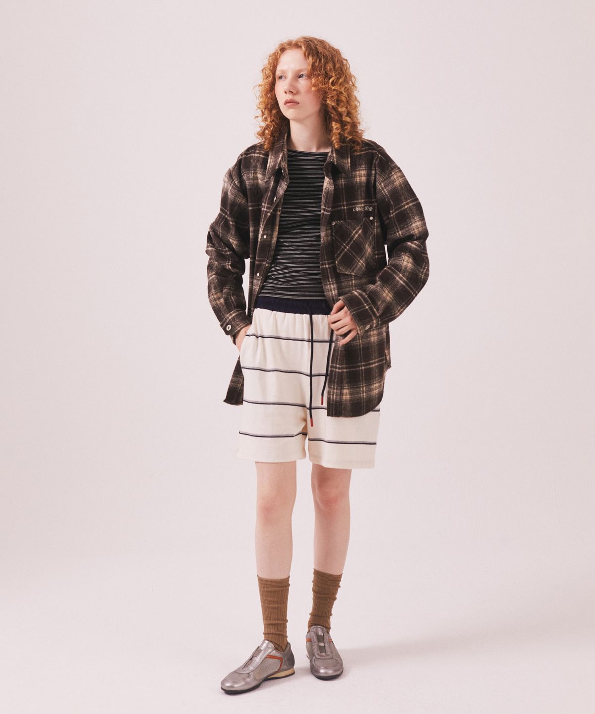 미나수(MENASOO) MNS Classic Check Oversized Shirt Jacket_Brown