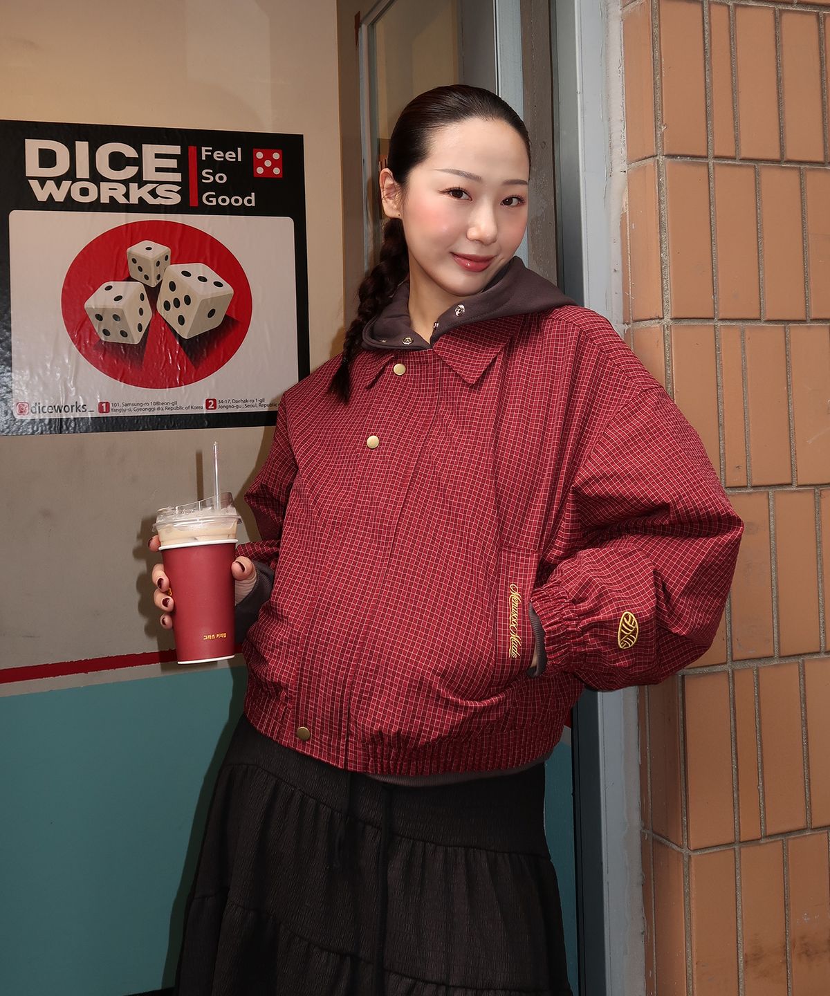 미나수(MENASOO) MNS Classic Check Jacket_Burgundy
