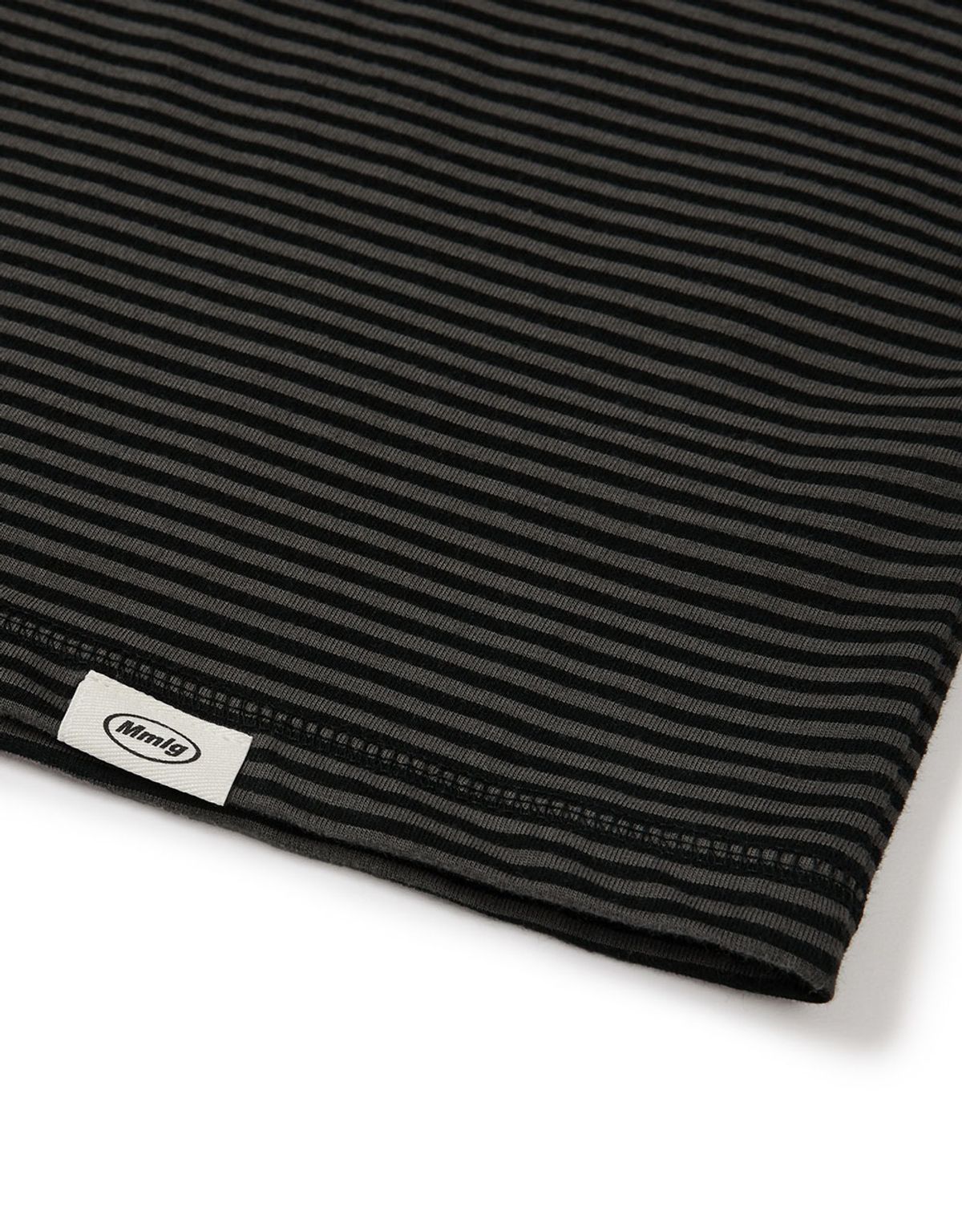 엠엠엘지(MMLG) [Mmlg] STRIPE TURTLENECK LSV-T (BLACK)