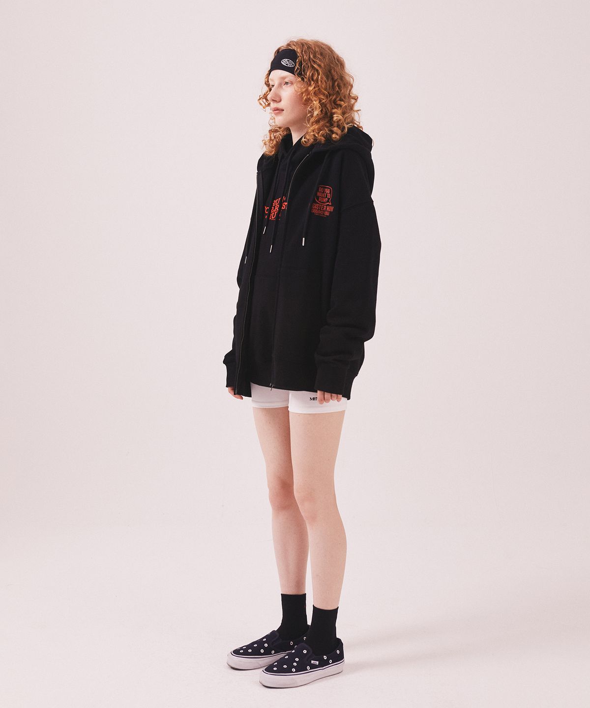 미나수(MENASOO) Menasoo Cartoon Graffiti Two Way Hoodie Zip Up_Black