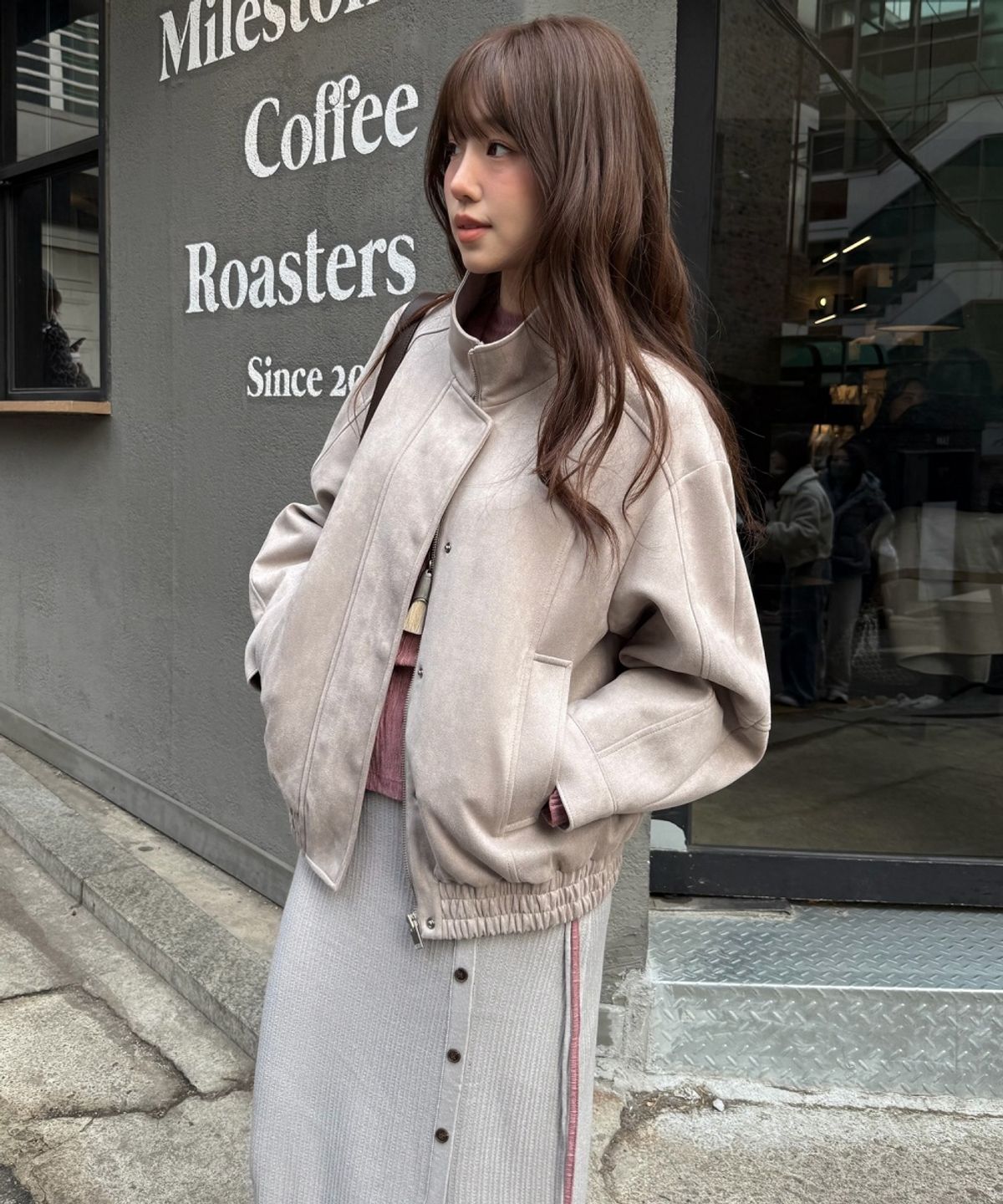 올리브 데 올리브(OLIVE DES OLIVE) 오버핏 스웨이드 블루종 점퍼 OE6XJ8740