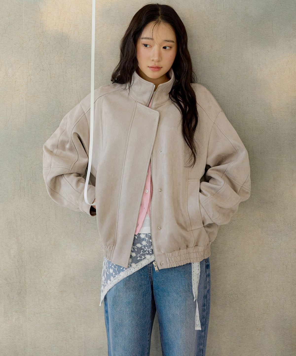 올리브 데 올리브(OLIVE DES OLIVE) 오버핏 스웨이드 블루종 점퍼 OE6XJ8740