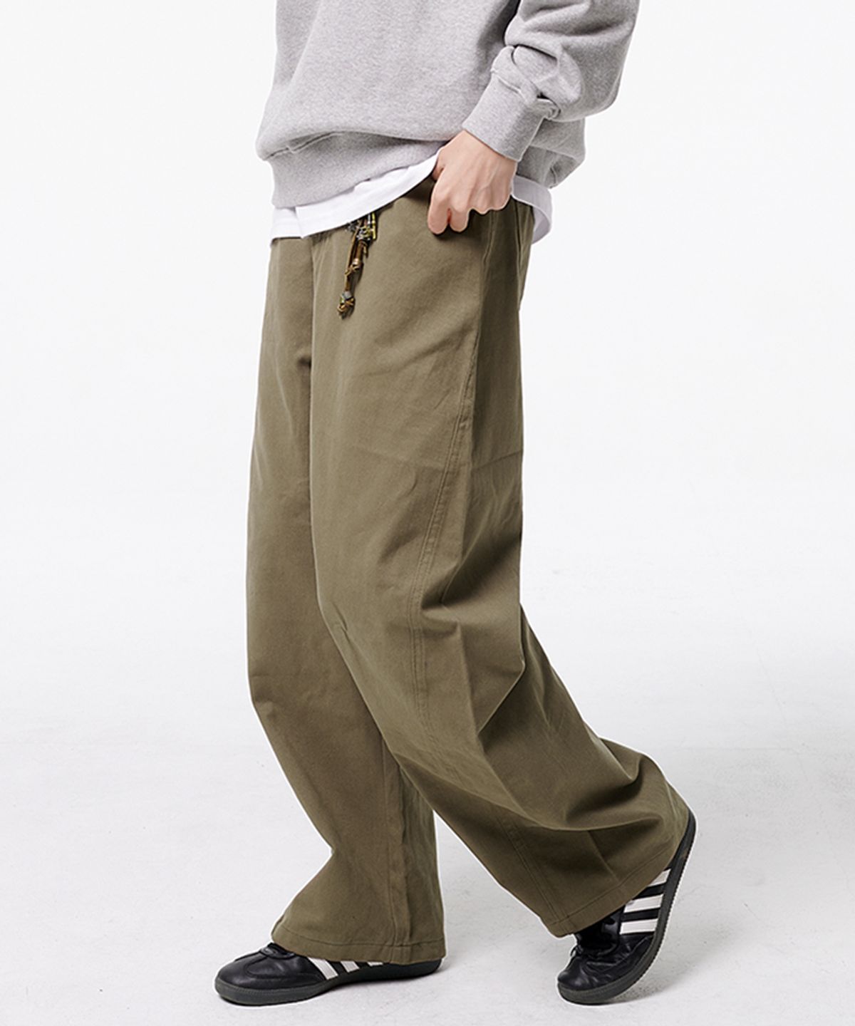 아티스트웨어(ARTISTWEAR) [2COLORS] 릴렉스 커브드 와이드 코튼 팬츠