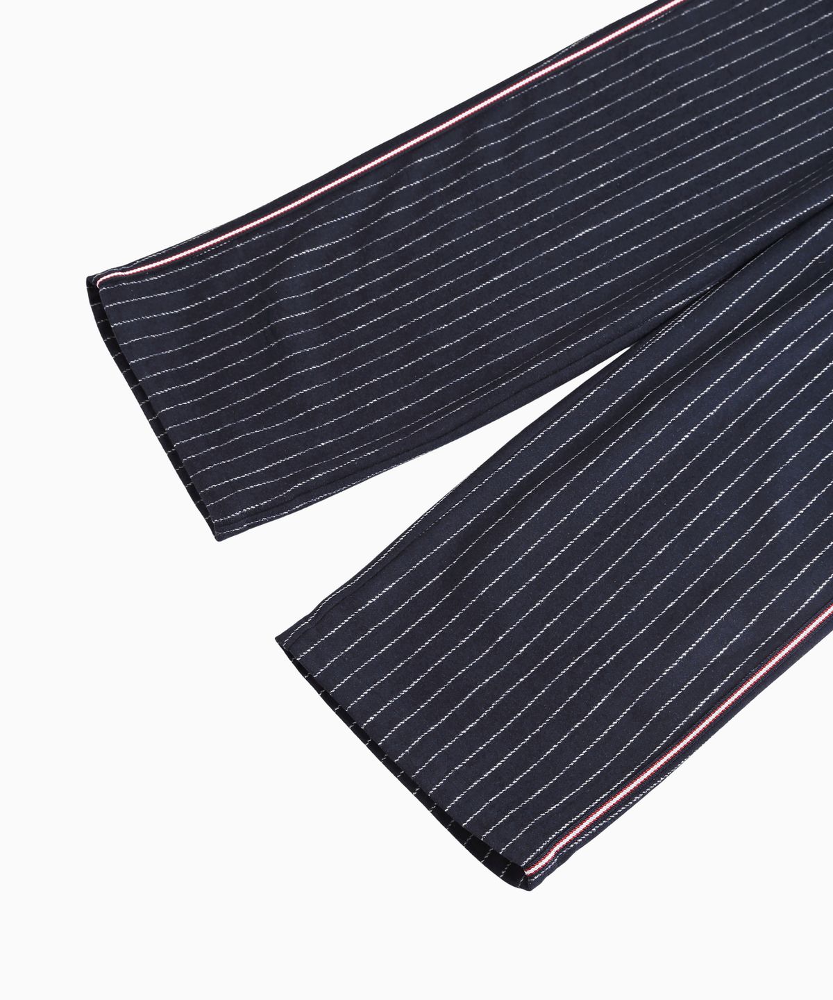 미나수(MENASOO) MNS Pinstripe Wide Brushed Pants_Navy