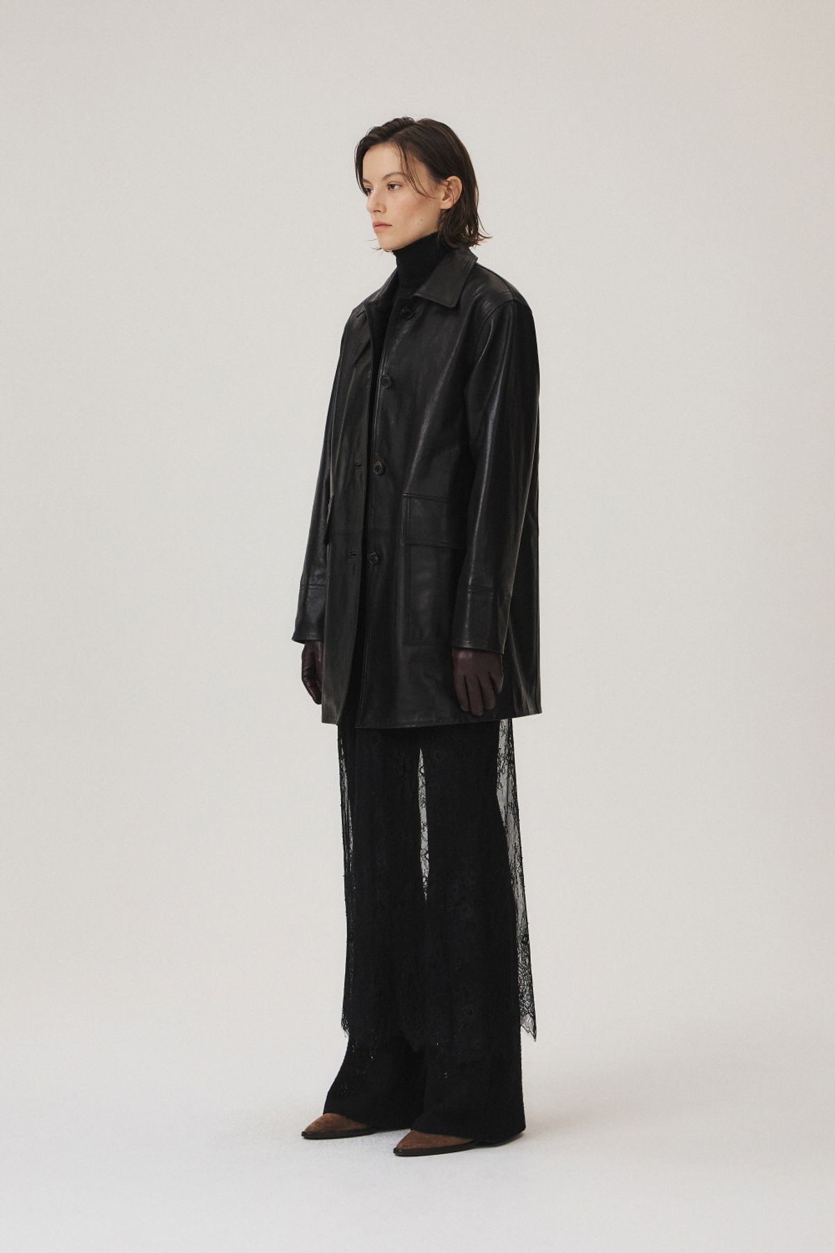 쿠메(KUMÉ) Napa Leather Half Coat, Black