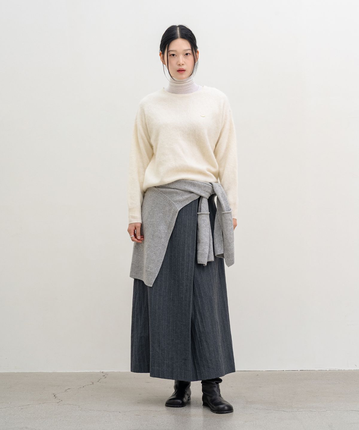 클루니(CLUNY) Fluffy Cashmere Wool Knit - Ivory