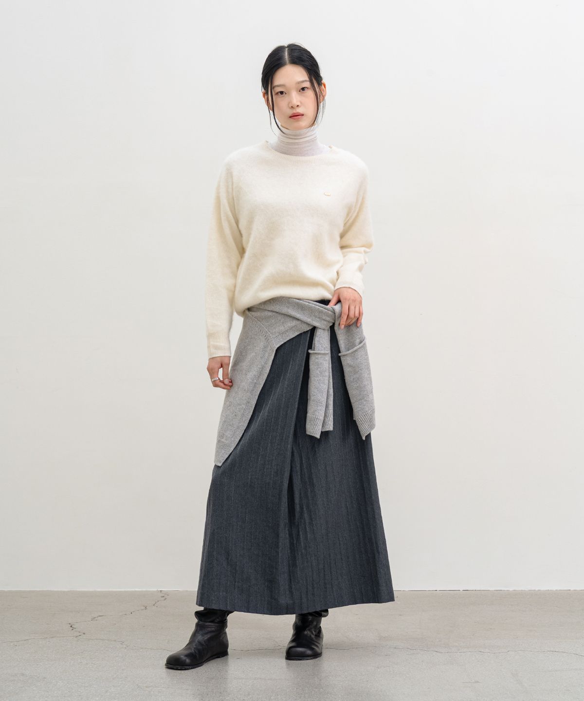 클루니(CLUNY) Fluffy Cashmere Wool Knit - Ivory