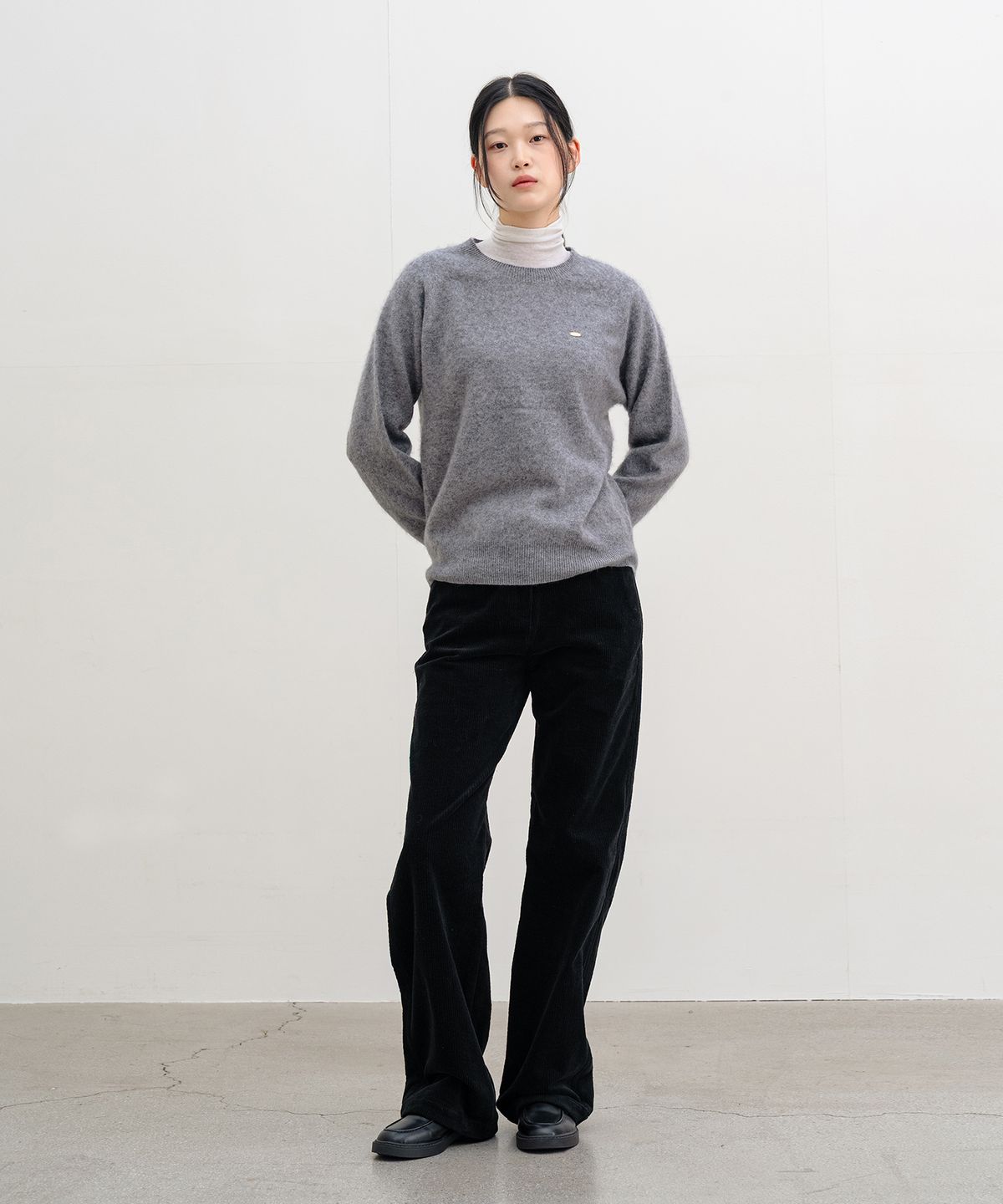 클루니(CLUNY) Fluffy Cashmere Wool Knit - Light Gray