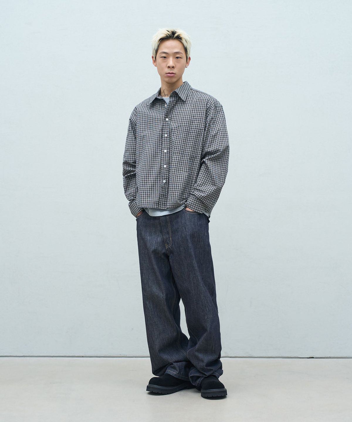 슈퍼서브(SUPERSUB) UNISEX 크롭 체크 긴팔 셔츠 - 블랙